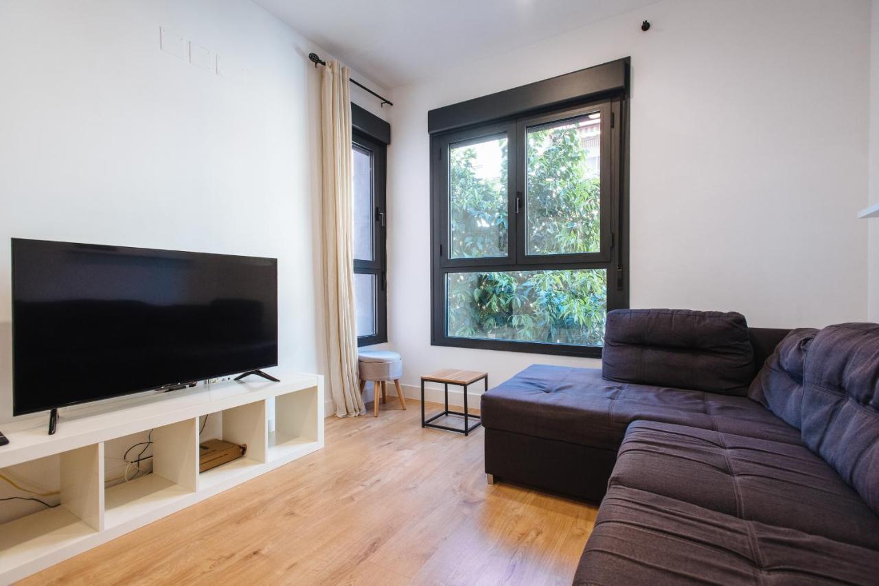 Apartamento Estelar Con Piscina Y Garaje Nervion Apartman Sevilla Kültér fotó